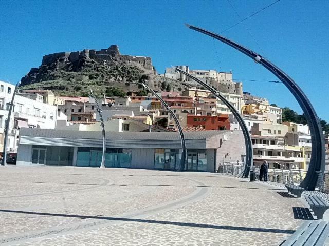 Cavalluccio Marino Castelsardo Buitenkant foto